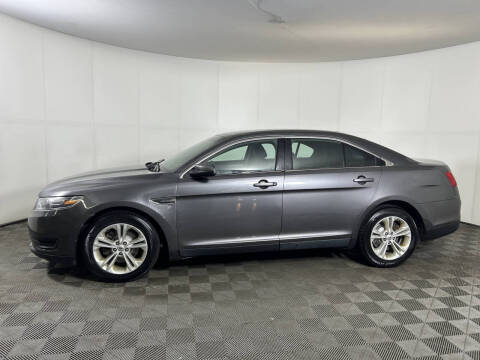 2015 Ford Taurus SEL