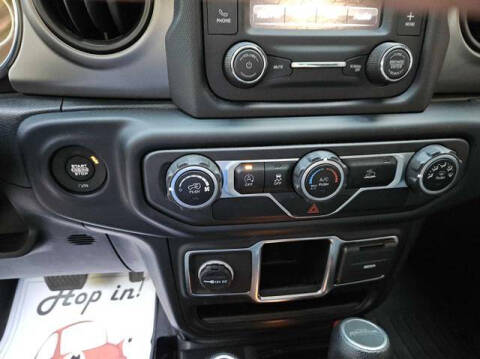 2021 Jeep Gladiator Sport