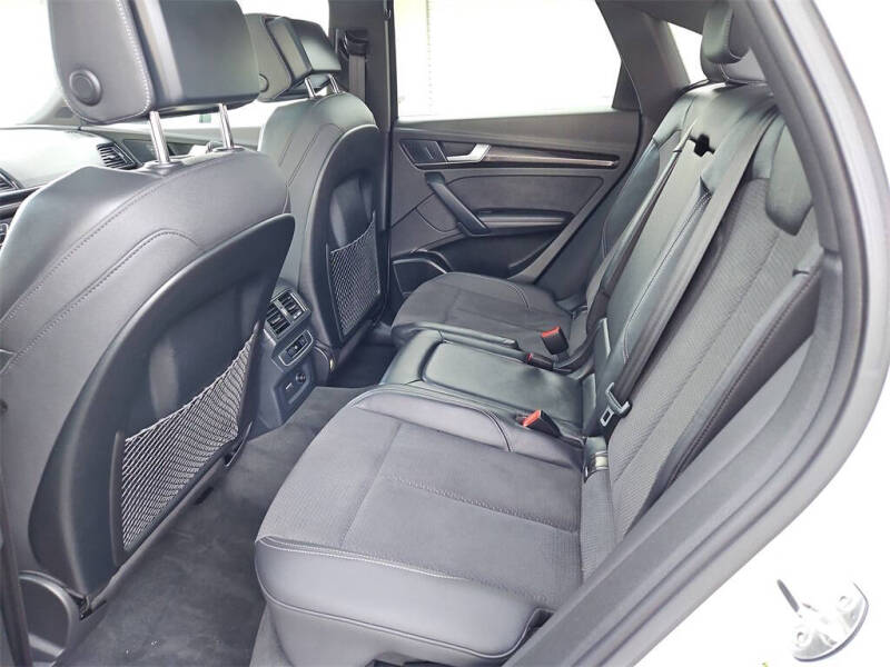 2022 Audi SQ5 Sportback 3.0T quattro Premium Plus