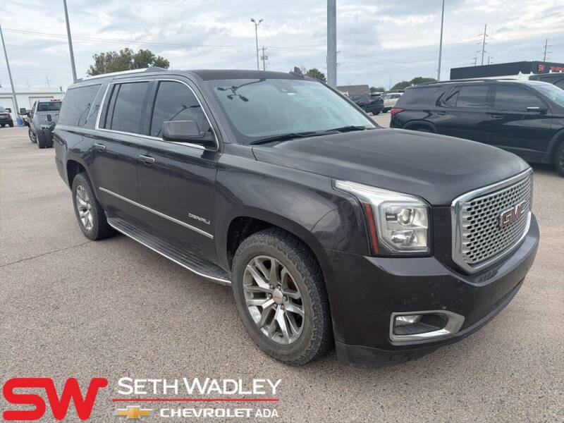 2017 GMC Yukon XL Denali's photo