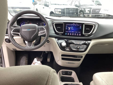 2018 Chrysler Pacifica Hybrid Touring Plus