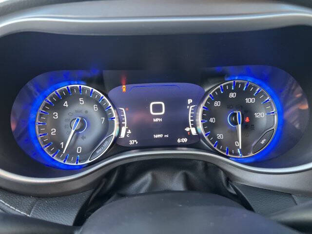 2021 Chrysler Pacifica Touring L