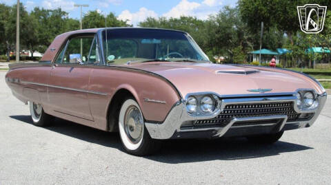 1962 Ford Thunderbird