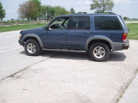 2000 Ford Explorer for sale at BEST CAR MARKET INC in Mc Lean IL