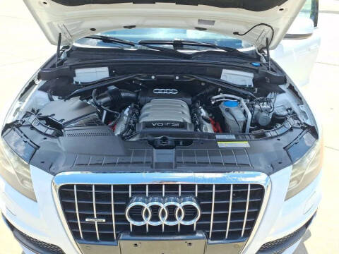 2012 Audi Q5 3.2 quattro Premium Plus