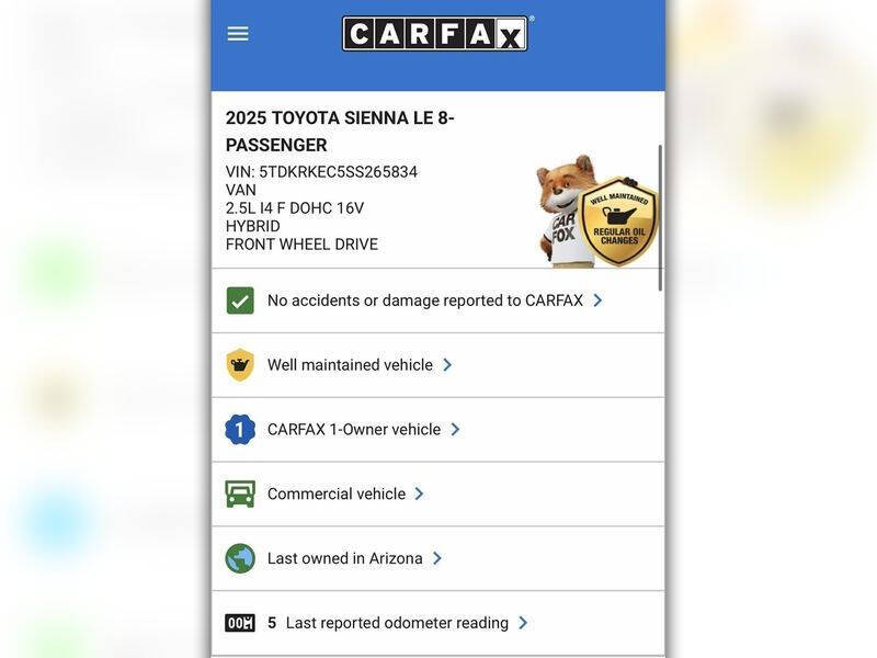 2025 Toyota Sienna LE 8-Passenger