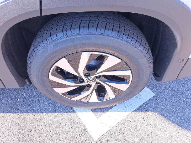 2025 Volkswagen Tiguan S