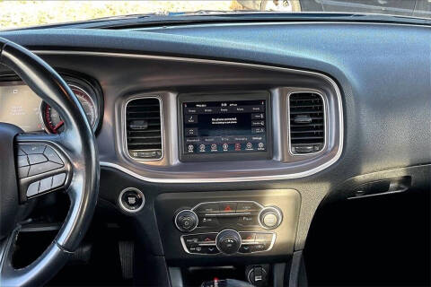 2019 Dodge Charger SXT