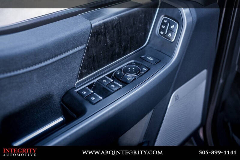 2023 Ford F-350 Super Duty Lariat