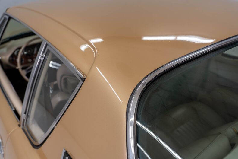 1964 Studebaker Avanti