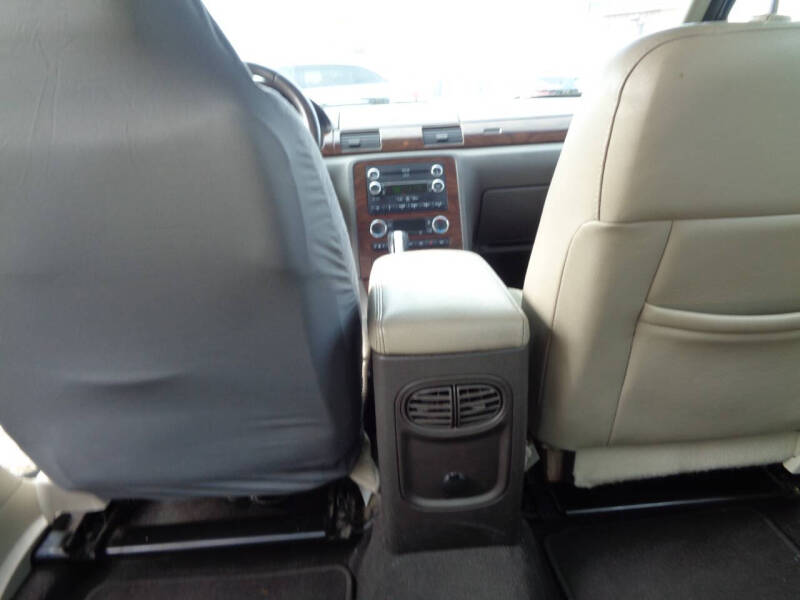 2009 Ford Taurus SEL