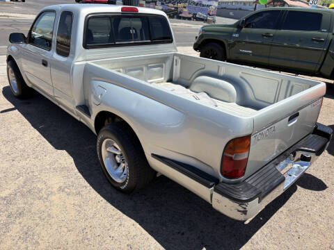 2000 Toyota Tacoma SR5
