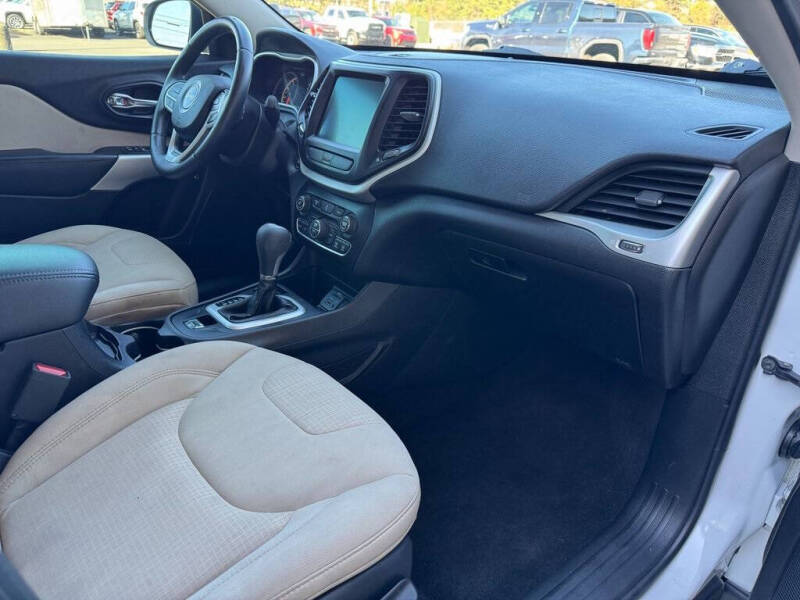 2017 Jeep Cherokee Latitude