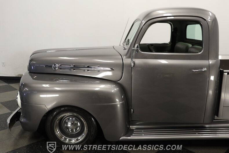 1952 Ford F-100