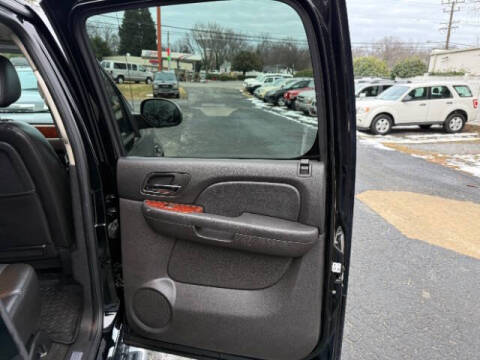 2011 Chevrolet Avalanche LTZ