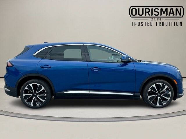 2025 VinFast VF8 Plus