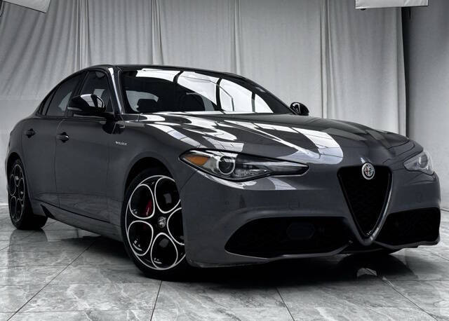 2023 Alfa Romeo Giulia Veloce