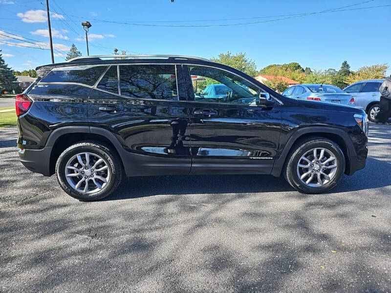 2022 GMC Terrain SLT