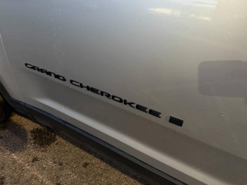 2024 Jeep Grand Cherokee L Altitude