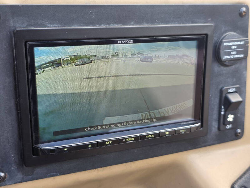 1999 AM General Hummer