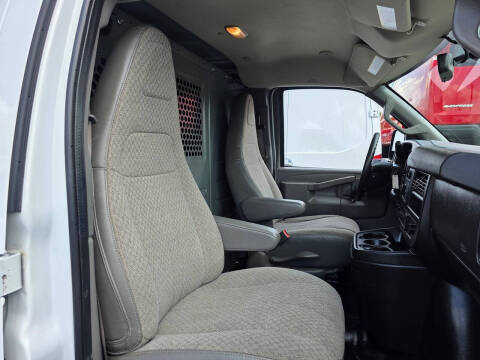 2020 Chevrolet Express 2500