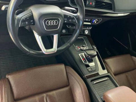2019 Audi Q5 quattro Premium Plus 45 TFSI
