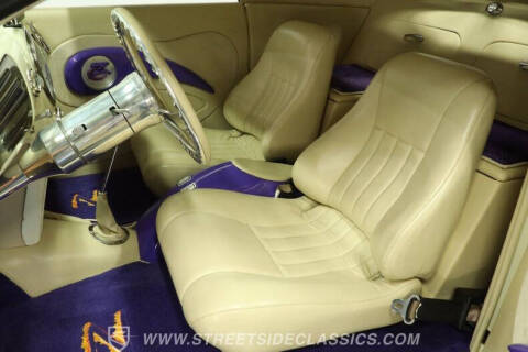 1939 Lincoln Zephyr
