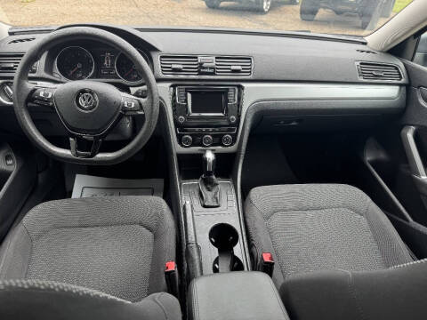 2018 Volkswagen Passat 2.0T S