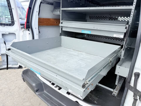 2018 Chevrolet Express 2500