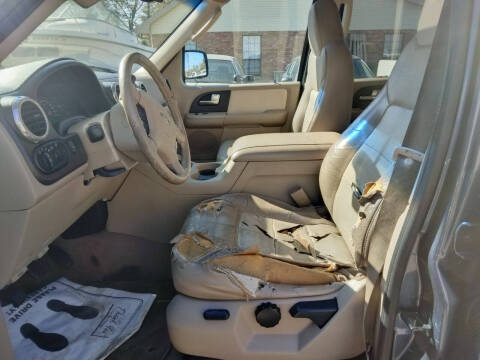 2004 Ford Expedition Eddie Bauer