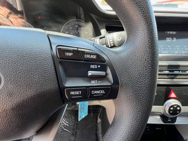 2019 Hyundai Elantra