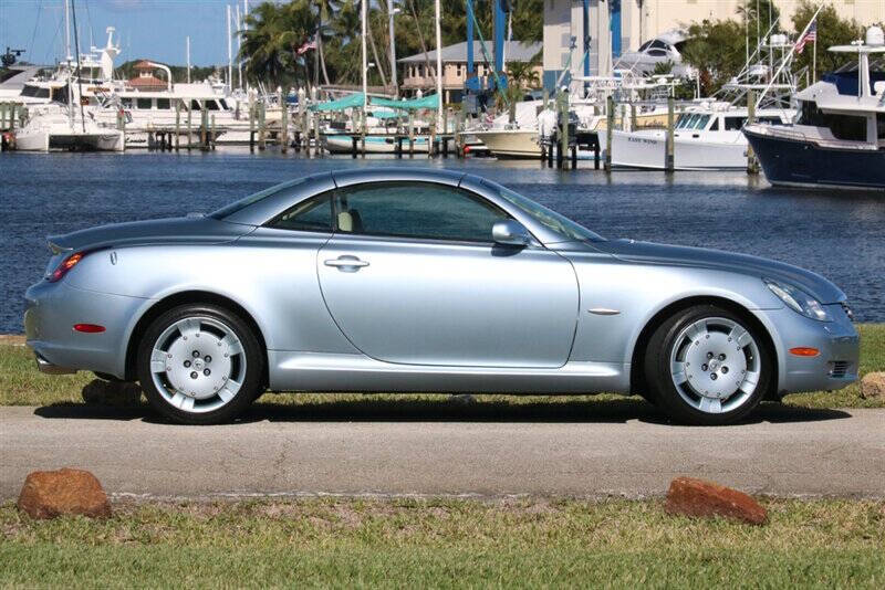 2004 Lexus SC 430