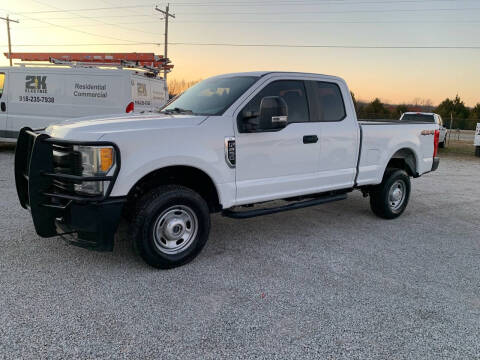 2017 Ford F-250 Super Duty for sale at Superior Used Cars LLC in Claremore OK