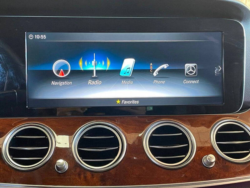 2017 Mercedes-Benz E-Class E 300 4MATIC