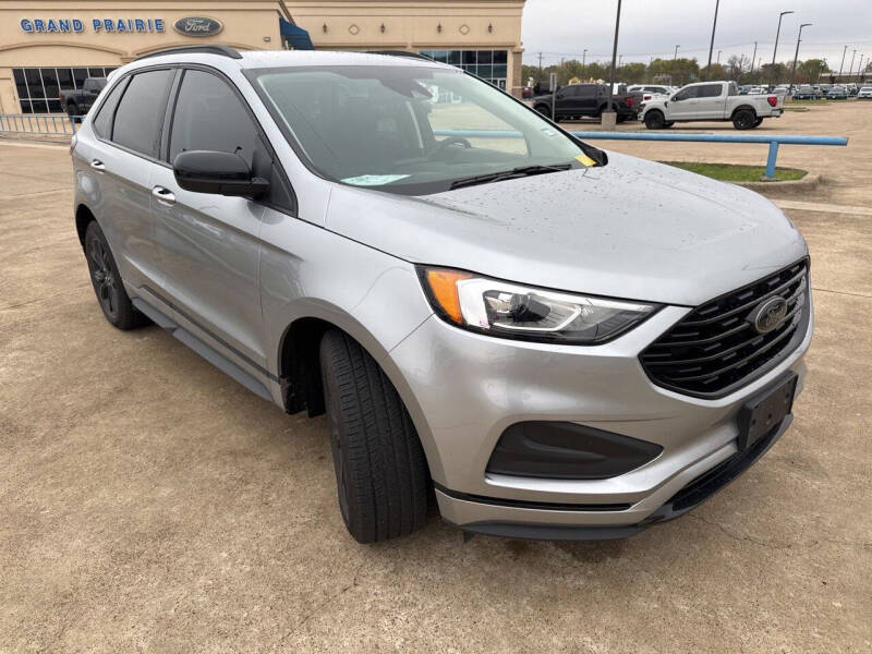 2022 Ford Edge SE