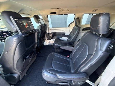 2019 Chrysler Pacifica Touring L Plus