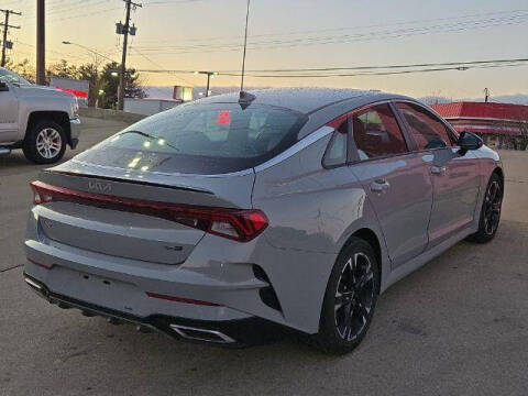 2022 Kia K5
