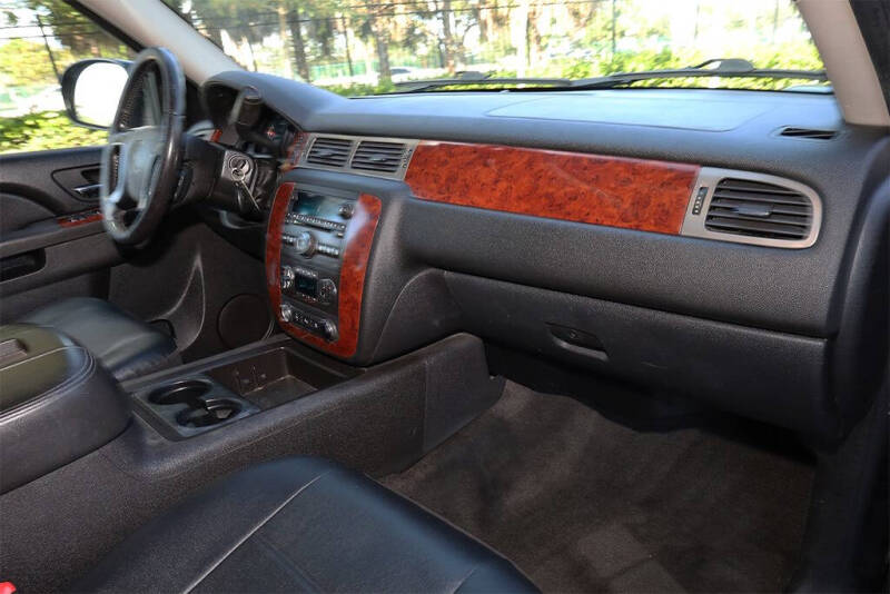 2010 Chevrolet Suburban LT