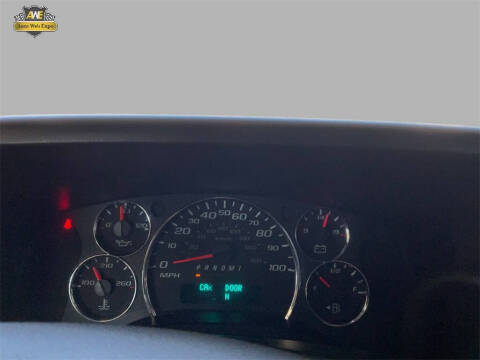 2023 Chevrolet Express 2500