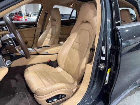 2017 Porsche Panamera Turbo