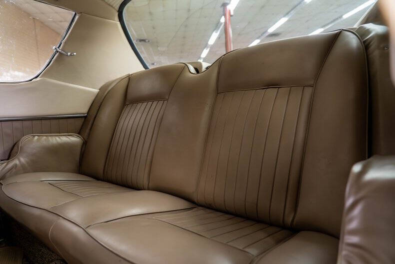 1964 Studebaker Avanti