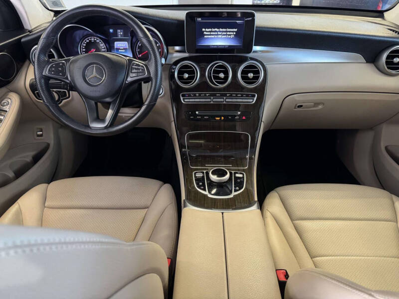 2019 Mercedes-Benz GLC