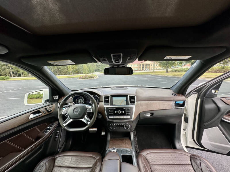 2015 Mercedes-Benz GL-Class GL 63 AMG