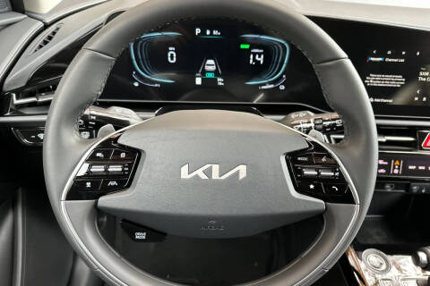 2025 Kia Niro EX