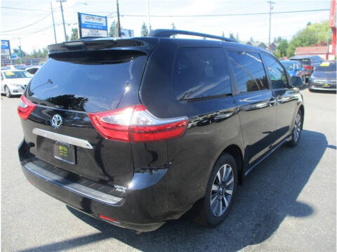 2020 Toyota Sienna Limited Premium 7-Passenger