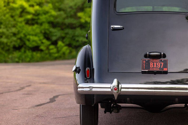 1939 Packard 120