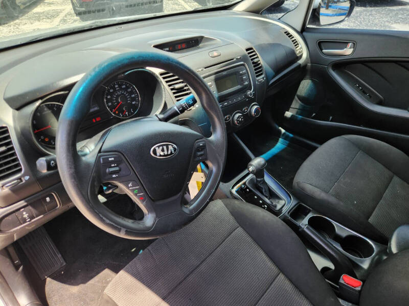 2017 Kia Forte LX