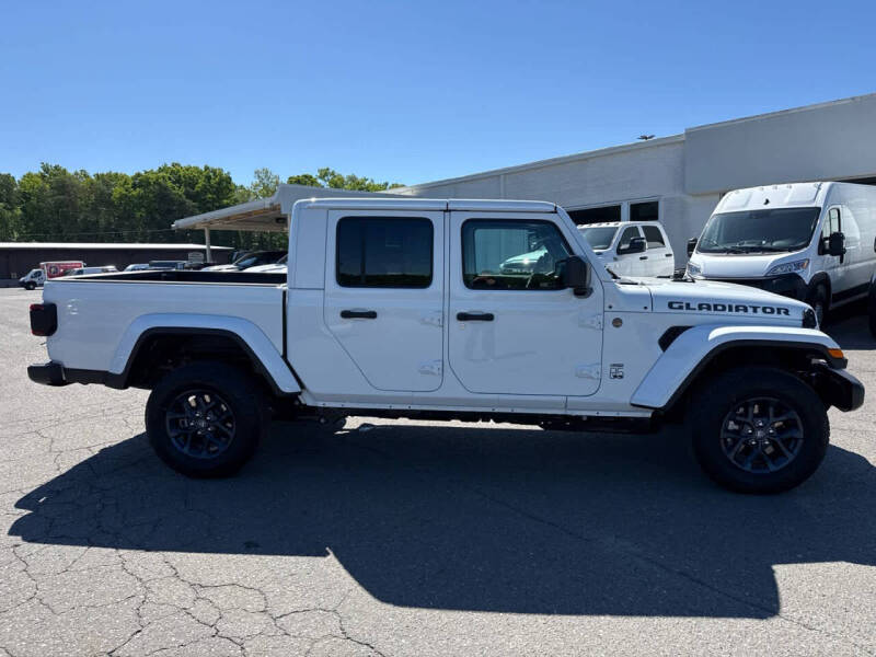 2026 Jeep Gladiator 85th Anniversary Edition