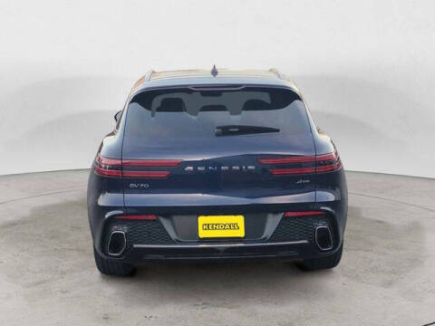 2025 Genesis GV70 2.5T Standard