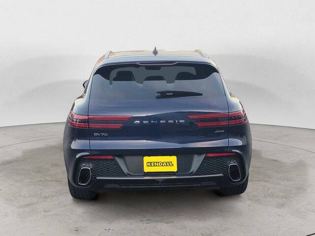 2025 Genesis GV70 2.5T Standard